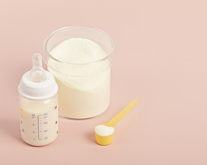 تفاوت شیر مادر با شیر خشک